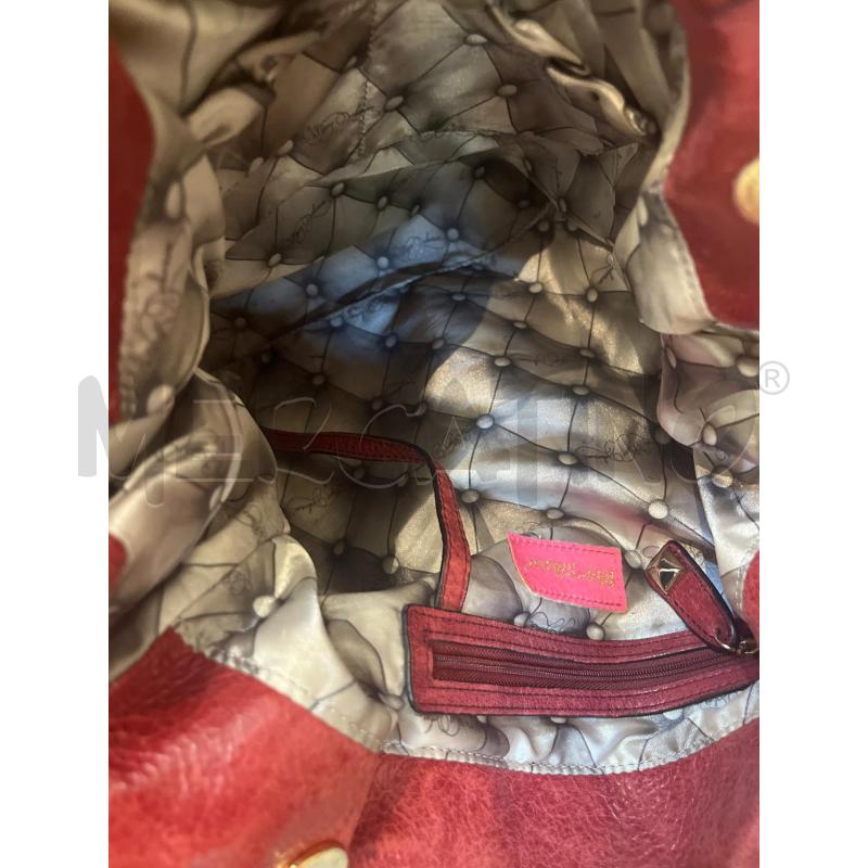 BORSA DONNA BETSEY JOHNSON ROSSA BORCHIE DORATE | Mercatino dell'Usato Manduria 3