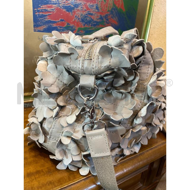 BORSA DONNA MARINA GALANTI TORTORA FIORI PETALI RILIEVO | Mercatino dell'Usato Manduria 2