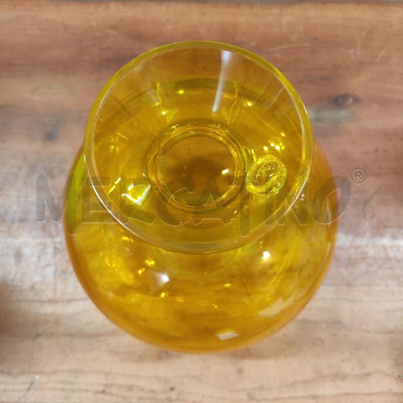 BOTTIGLIA VASO SFERICO EUGENIO COSTANTINI PER UNICEF VETRO SOFFIATO GIALLO 1993 TAPPO MANCANTE | Mercatino dell'Usato Manduria 2