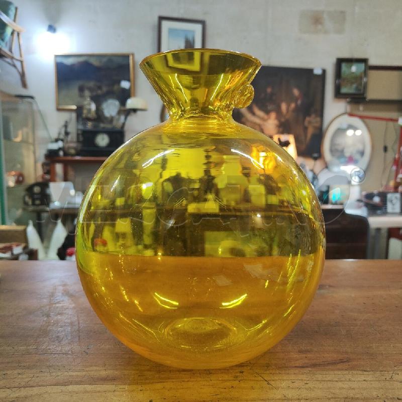 BOTTIGLIA VASO SFERICO EUGENIO COSTANTINI PER UNICEF VETRO SOFFIATO GIALLO 1993 TAPPO MANCANTE | Mercatino dell'Usato Manduria 3