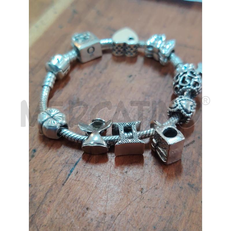 BRACCIALE PANDORA + 10 CHARM  | Mercatino dell'Usato Manduria 3