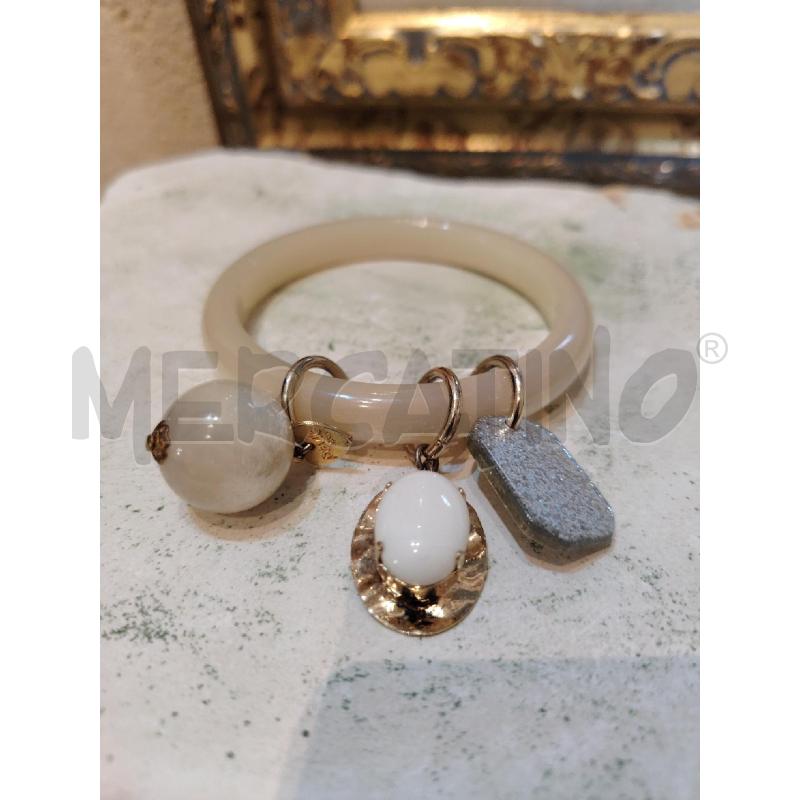 BRACCIALE PAVIÈ PARIS RIGIDO PANNA 3 CIONDOLI | Mercatino dell'Usato Manduria 3