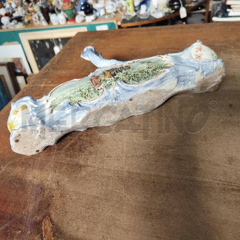 CENTROTAVOLA CERAMICA EPODA DIPINTA A MANO CONTADINI FIORI | Mercatino dell'Usato Manduria 5