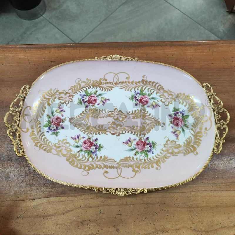 CENTROTAVOLA OVALE T LIMOGES ROSA ORO FIORI BORDO OTTONE  | Mercatino dell'Usato Manduria 2