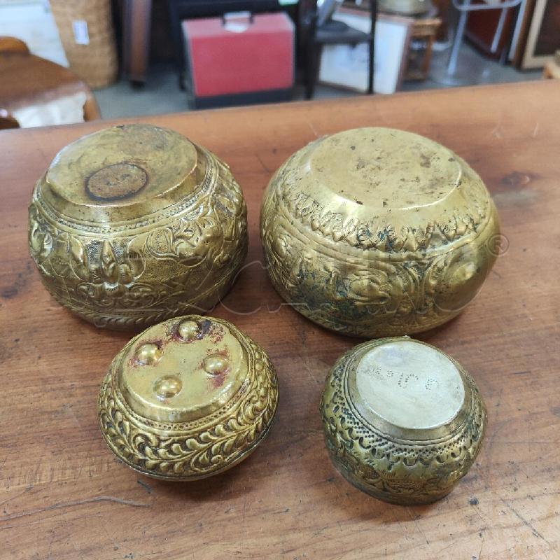CIOTOLE PZ. 4 BIRMANIA RAME DORATO TONDE DECORATE | Mercatino dell'Usato Manduria 2