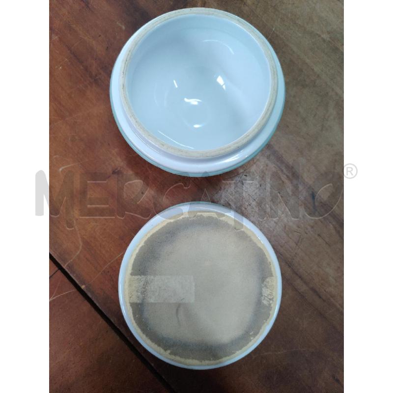 CONTENITORE CERAMICA MID CENTURY BIANCO FASCE GOMMATE CELESTI | Mercatino dell'Usato Manduria 5