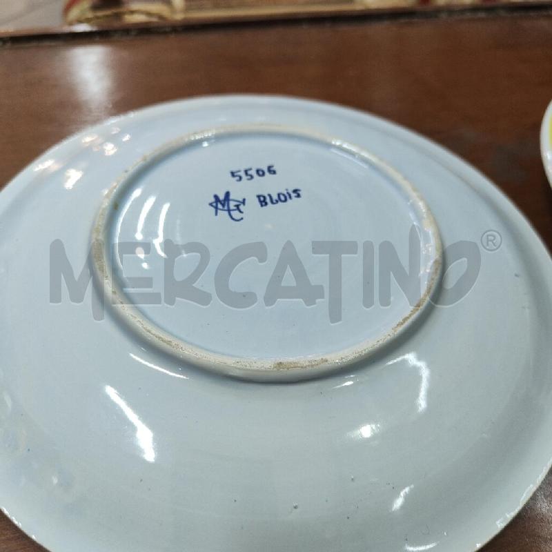 COPPIA TAZZE E PIATTINO FAIENCE DE BLOIS STEMMA FIORI | Mercatino dell'Usato Manduria 4