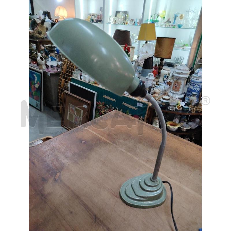 LAMPADA MINISTERIALE ANNI '60 VERDE PALLIDO  | Mercatino dell'Usato Manduria 2