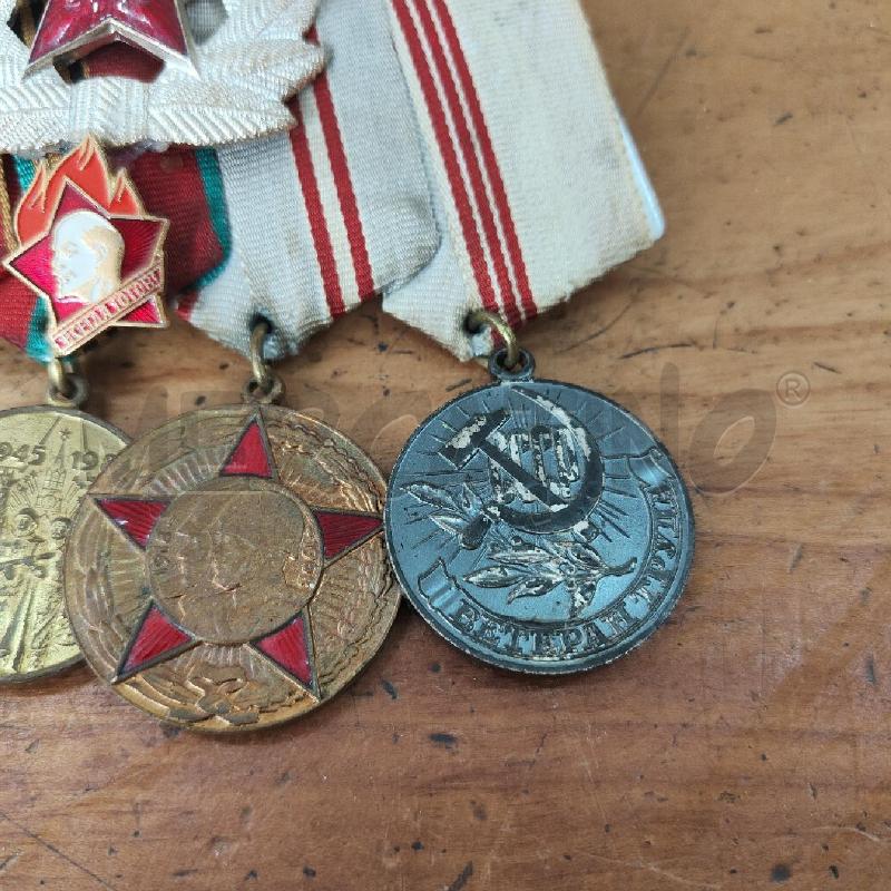 LOTTO MEDAGLIE E SPILLE SOVIETICHE  | Mercatino dell'Usato Manduria 2