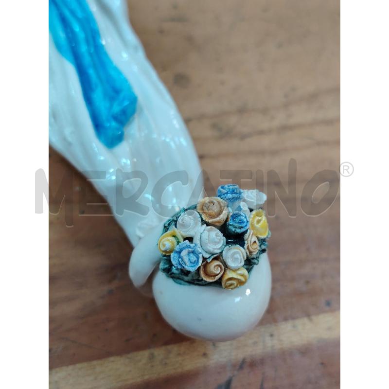 MADONNINA CERAMICA EPOCA CON PICCOLA ACQUASANTIERA E FIORI | Mercatino dell'Usato Manduria 3