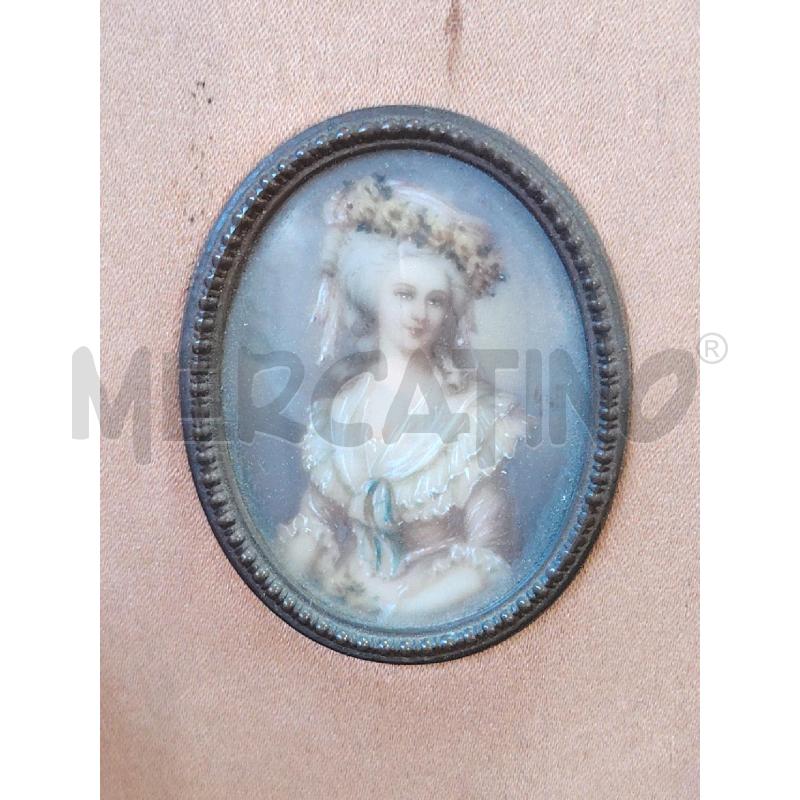 MINIATURA NOBILDONNA CORNICE FERRO DI CAVALLO TESSUTO | Mercatino dell'Usato Manduria 5