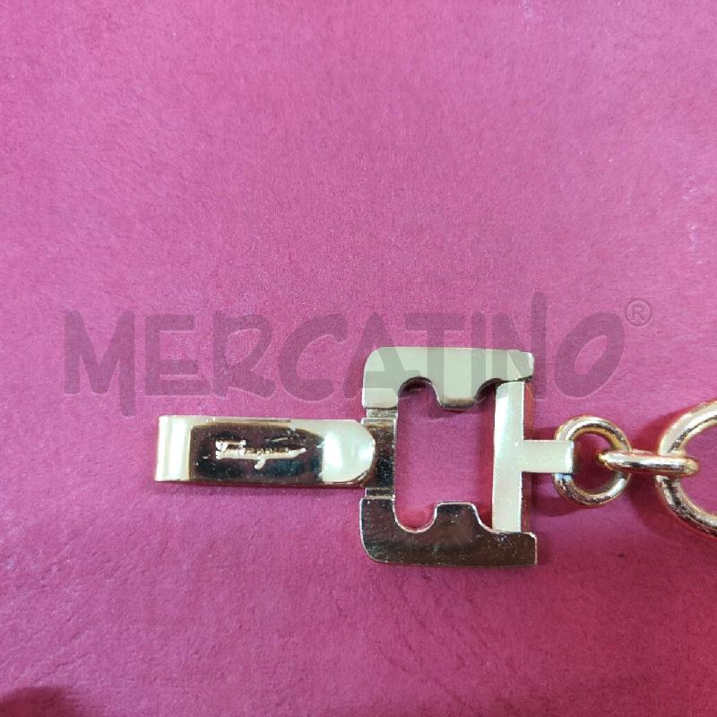 PORTA CHIAVI FERRAGAMO MET DORATO CHIAVE | Mercatino dell'Usato Manduria 2