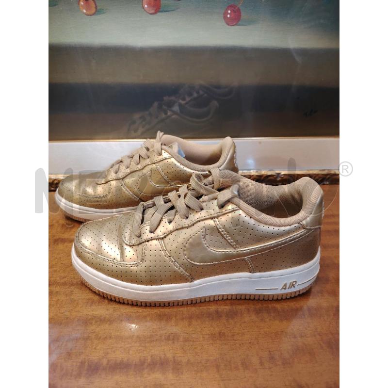 SCARPE 36 NIKE AIR FORCE 1992 LOW GOLD DORATE  | Mercatino dell'Usato Manduria 2