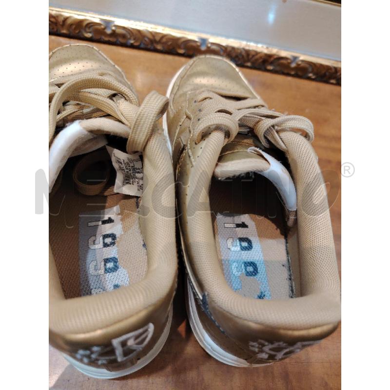 SCARPE 36 NIKE AIR FORCE 1992 LOW GOLD DORATE  | Mercatino dell'Usato Manduria 4