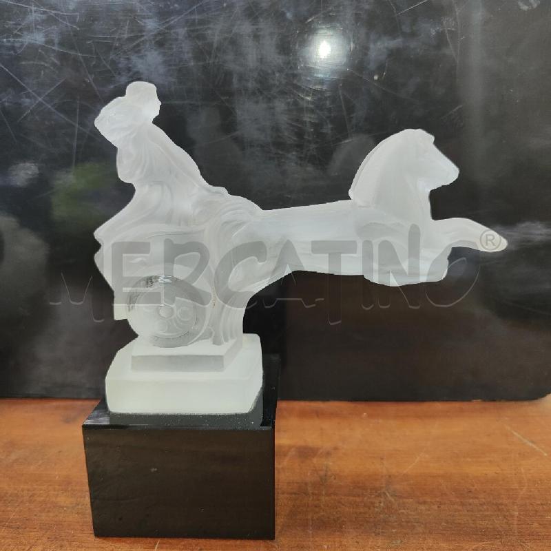 SCULTURA ART DECO BOUDICEA H. HOFFMANN BASE NERA | Mercatino dell'Usato Manduria 1