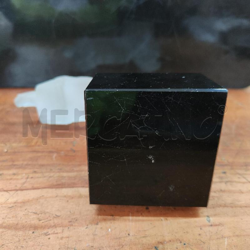 SCULTURA ART DECO BOUDICEA H. HOFFMANN BASE NERA | Mercatino dell'Usato Manduria 5