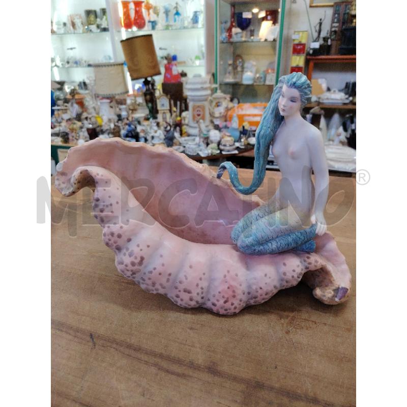 STATUA PORCELLANA SIRENA BICAUDATA SU CONCHIGLIA ATTR LE BERTETTI DIFETTI E MANCANZE DA RESTAURARE | Mercatino dell'Usato Manduria 1