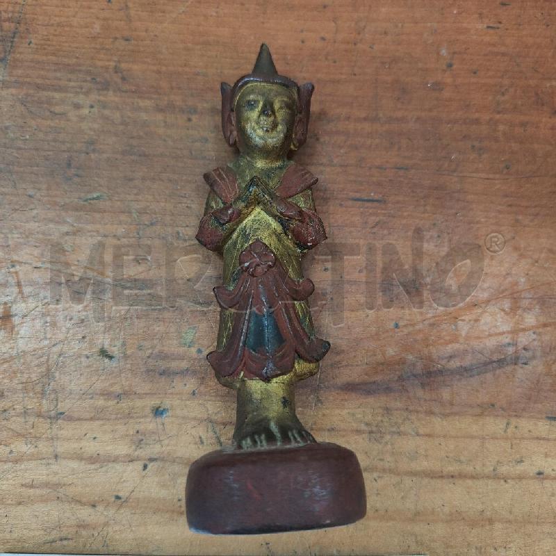 STATUETTA CERAMICA DIVINITÀ IN PREGHIERA ROSSA DORATA CON DIFETTI 10.5 CM | Mercatino dell'Usato Manduria 1