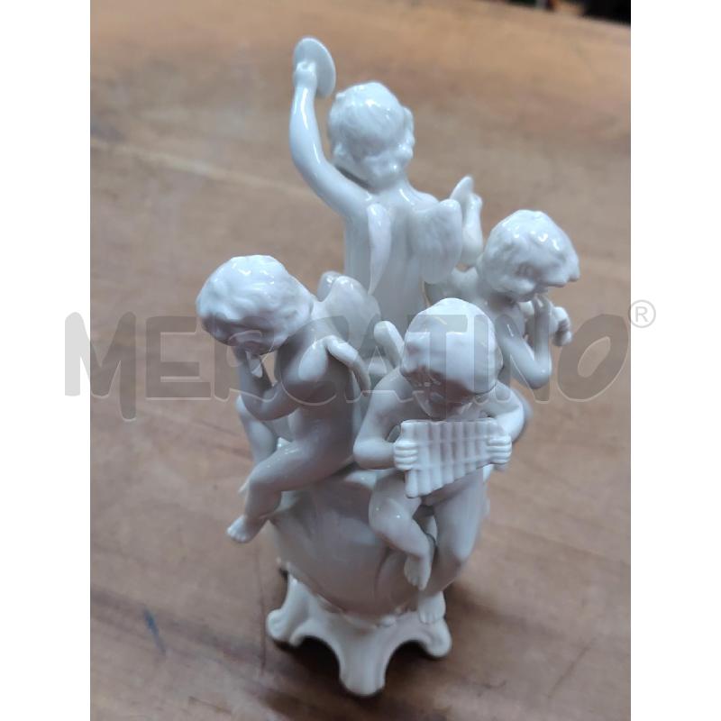 STATUETTA GINORI CAPODIMONTE PUTTI MUSICANTI  SU UOVO | Mercatino dell'Usato Manduria 3