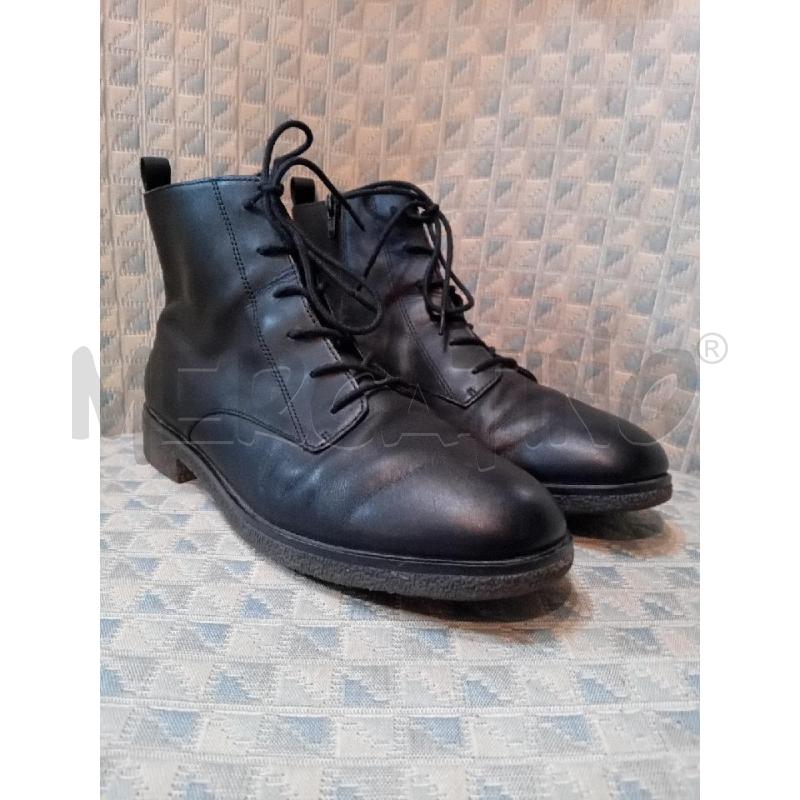 STIVALETTI DONNA 41 CLARKS PELLE NERI ALLACCIATI | Mercatino dell'Usato Manduria 1
