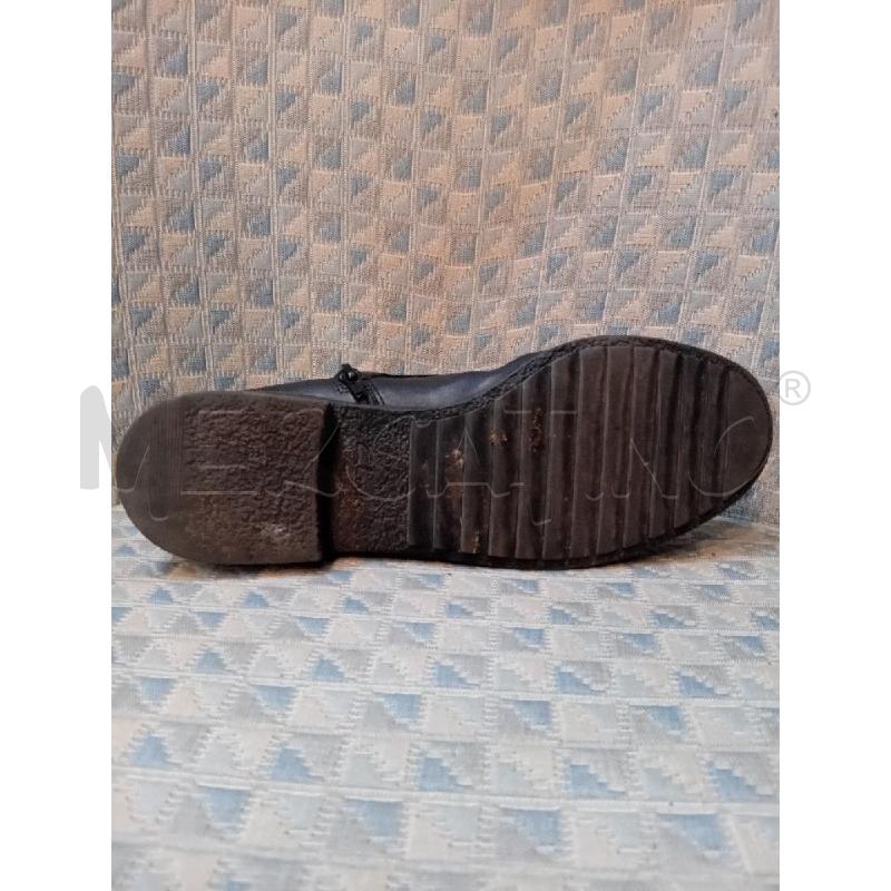 STIVALETTI DONNA 41 CLARKS PELLE NERI ALLACCIATI | Mercatino dell'Usato Manduria 5