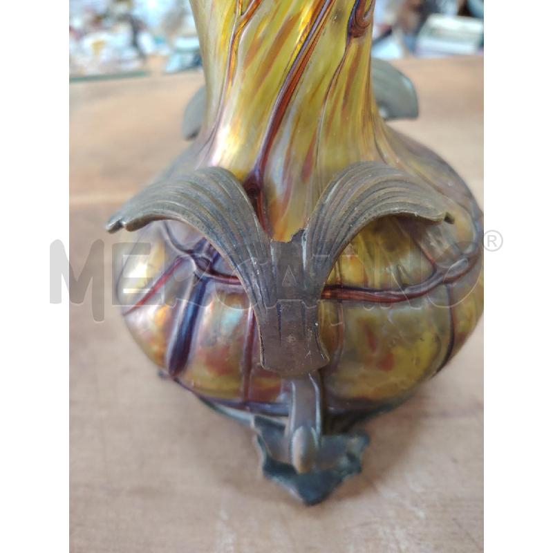 VASO ART NOUVEAU VETRO IRIDESCENTE E BRONZO ATTR MORITZ HACKER E JOHANN LOETZ WITWE PRESENTI DIFETTI | Mercatino dell'Usato Manduria 3