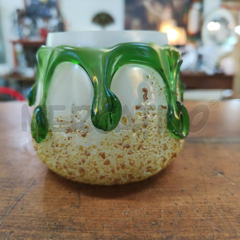 VASO A DECORAZIONE TEARDROP ATTR WILHEM KRALIK SOHN IRIDESCENTE PICCOLI DIFETTI | Mercatino dell'Usato Manduria 2