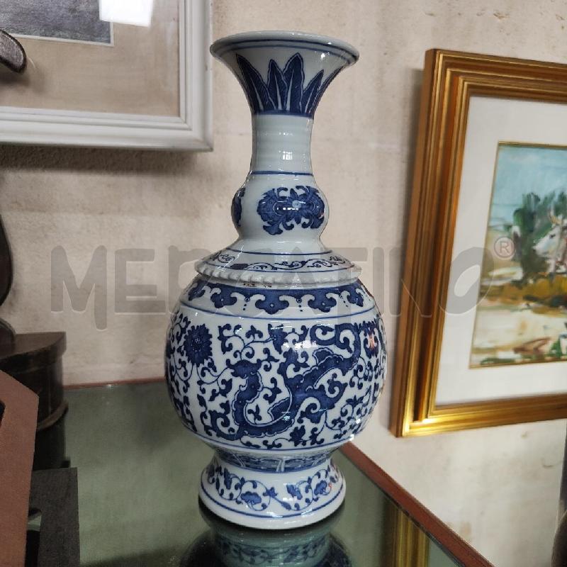 VASO DINASTIA QUING 28 CM BIANCO DEC BLU | Mercatino dell'Usato Manduria 1