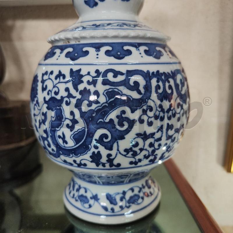 VASO DINASTIA QUING 28 CM BIANCO DEC BLU | Mercatino dell'Usato Manduria 2