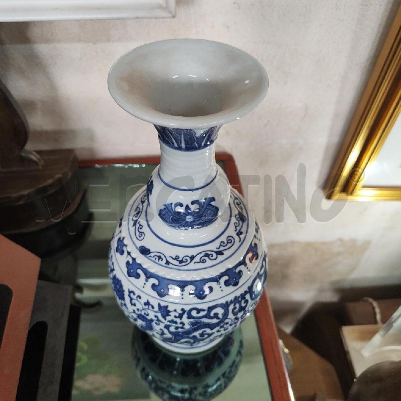 VASO DINASTIA QUING 28 CM BIANCO DEC BLU | Mercatino dell'Usato Manduria 3