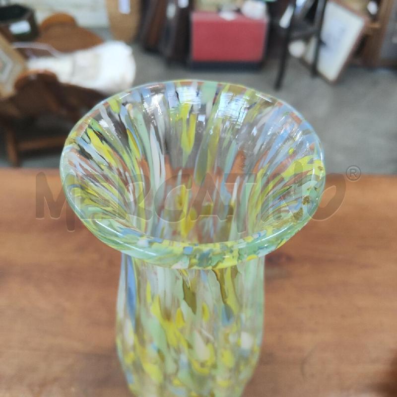 VASO MURANO A MACCHIE GIALLE VERDI CELESTI 28 CM | Mercatino dell'Usato Manduria 2