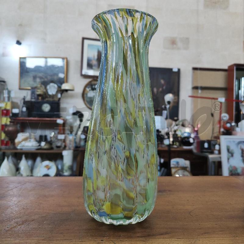 VASO MURANO A MACCHIE GIALLE VERDI CELESTI 28 CM | Mercatino dell'Usato Manduria 3