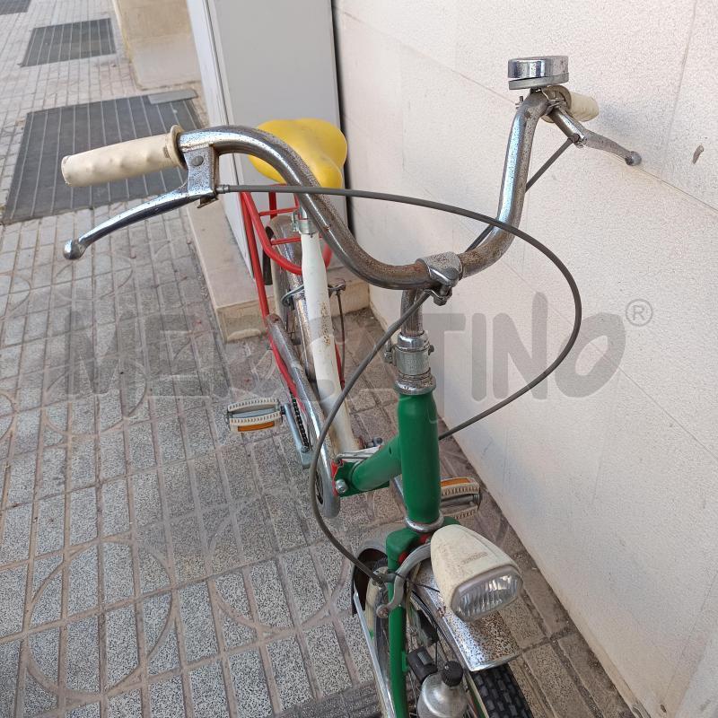 BICICLETTA VERDE ROSSA E BIANCA | Mercatino dell'Usato Martina franca 3