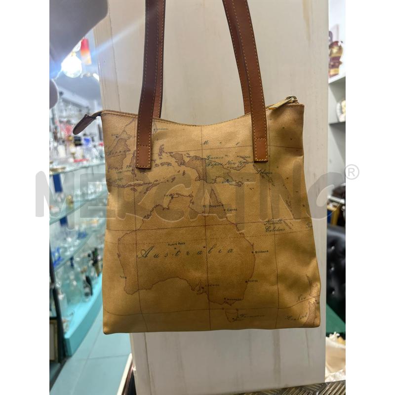 BORSA DONNA PRIMA CLASSE ALVIERO MARTINI | Mercatino dell'Usato Martina franca 3