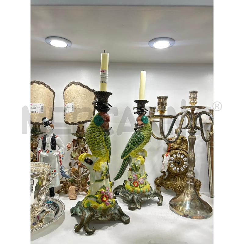 CANDELIERI A PAPPAGALLO IN PORCELLANA DIPINTA(1 DA RIV)  | Mercatino dell'Usato Martina franca 1