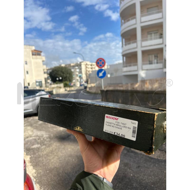 CASSETTA NERA LORD MAYLAND NO CHIAVE | Mercatino dell'Usato Martina franca 4