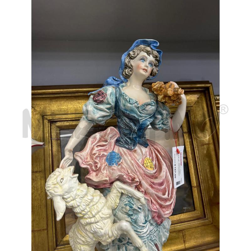 LUI E LEI  CAPODIMONTE  | Mercatino dell'Usato Martina franca 2