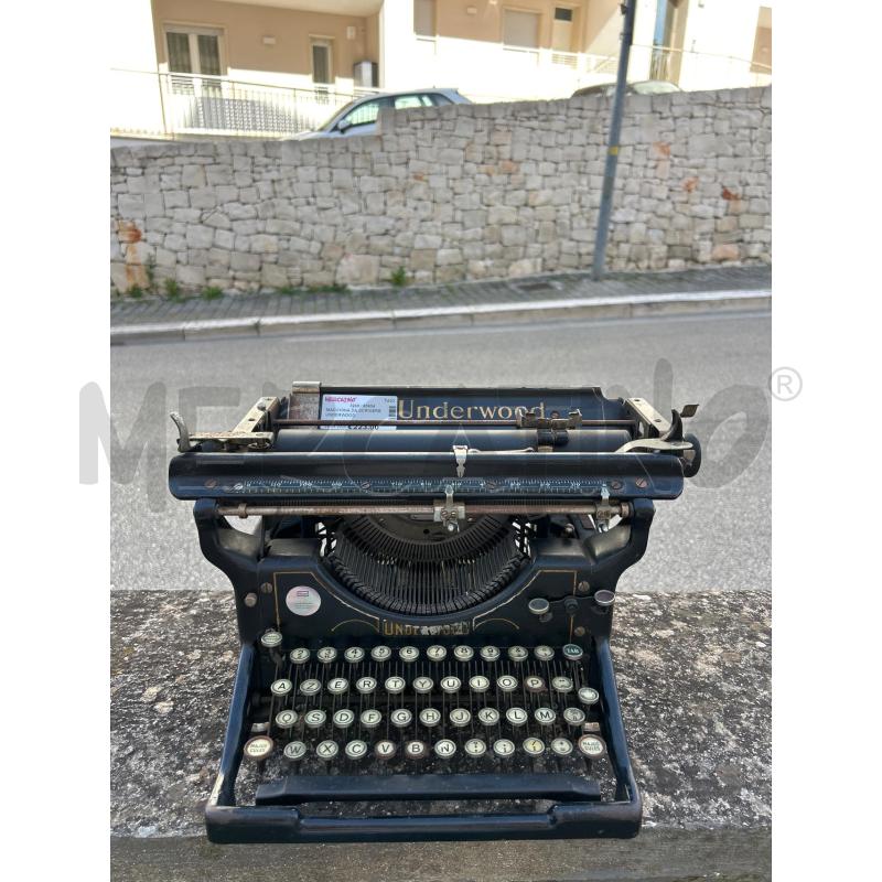 MACCHINA DA SCRIVERE UNDERWOOD | Mercatino dell'Usato Martina franca 1