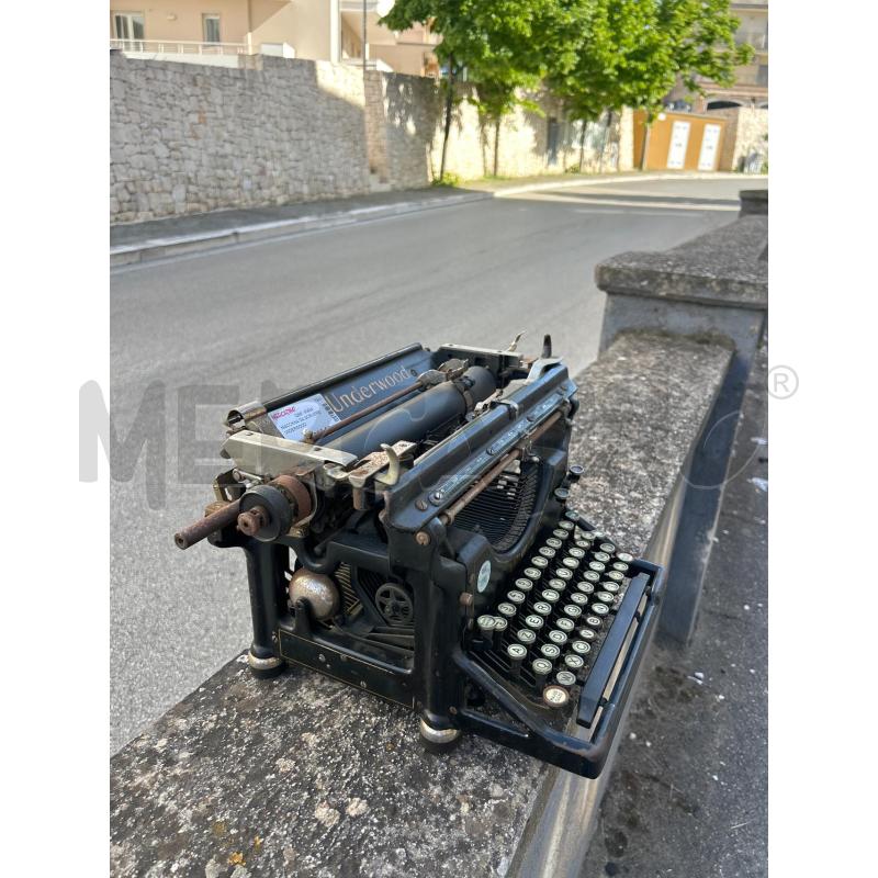 MACCHINA DA SCRIVERE UNDERWOOD | Mercatino dell'Usato Martina franca 3