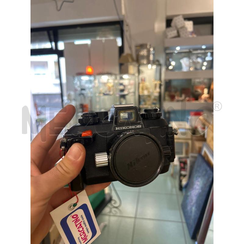 MACCHINA FOTOGRAFICA  NIKONOS | Mercatino dell'Usato Martina franca 1