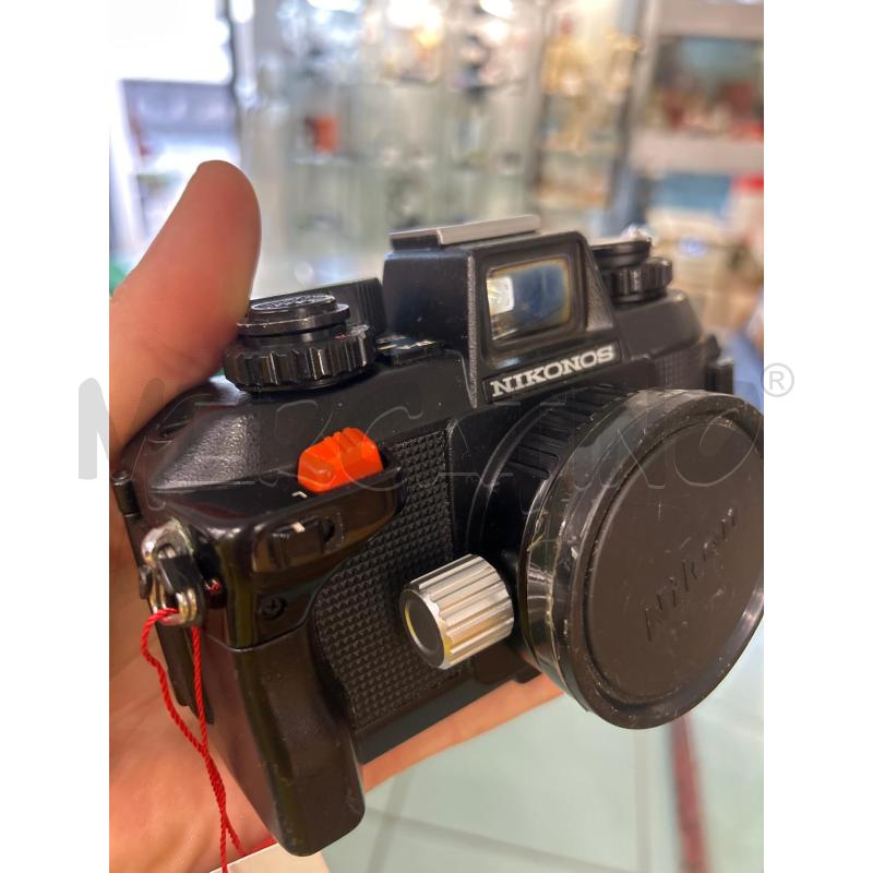 MACCHINA FOTOGRAFICA  NIKONOS | Mercatino dell'Usato Martina franca 3