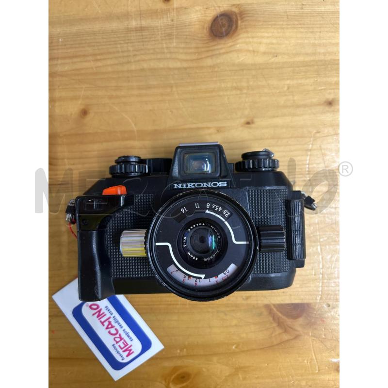 MACCHINA FOTOGRAFICA  NIKONOS | Mercatino dell'Usato Martina franca 4