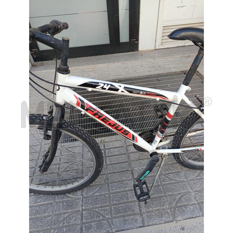 MOUNTAINBIKE FREJUS 24 POLLICI | Mercatino dell'Usato Martina franca 4