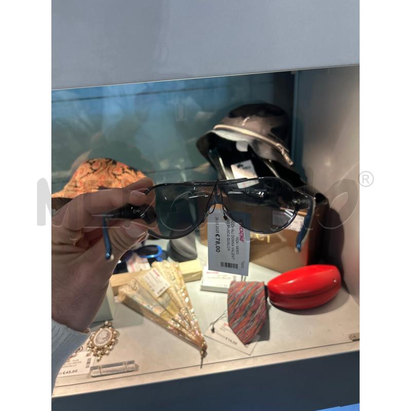 OCCHIALI DONNA VALENTINO MANCA QUALCHE STRASS | Mercatino dell'Usato Martina franca 3