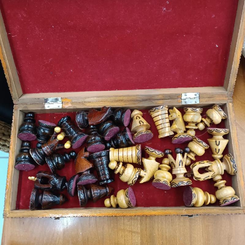SCACCHIERA IN LEGNO  | Mercatino dell'Usato Martina franca 2