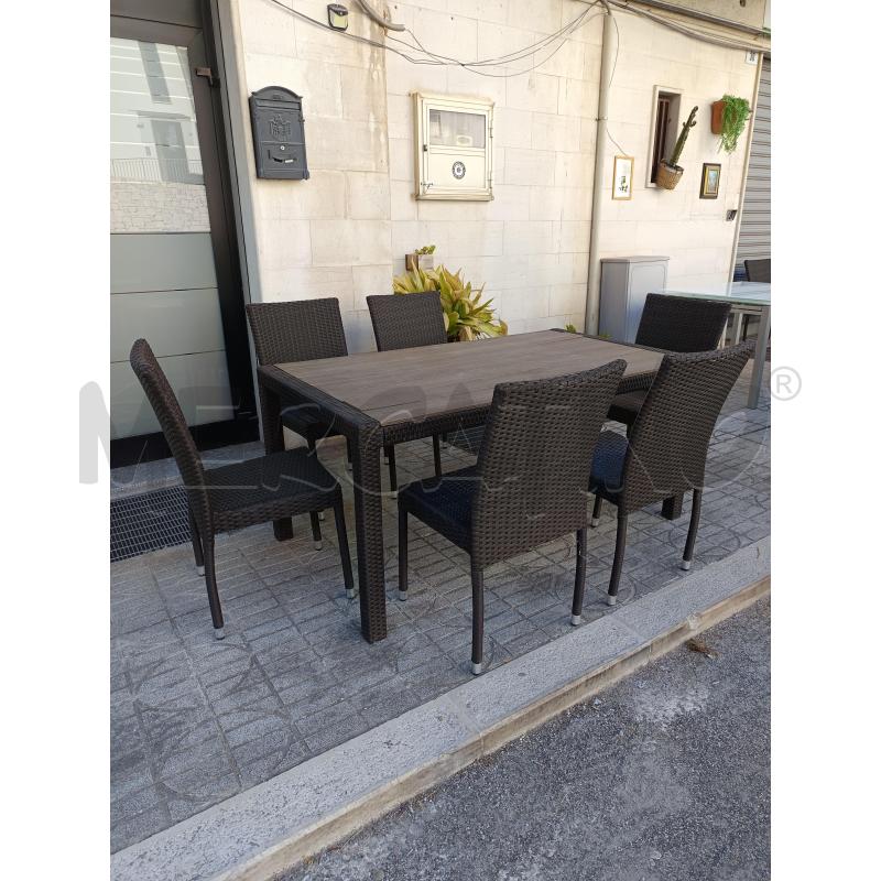 TAVOLO ESTERNO + 8 SEDIE | Mercatino dell'Usato Martina franca 2