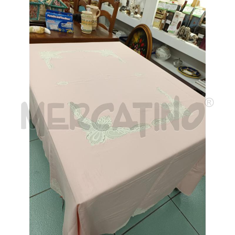 TOVAGLIA ROSA RICAMATA + 12 TOVAGLIOLI | Mercatino dell'Usato Martina franca 1