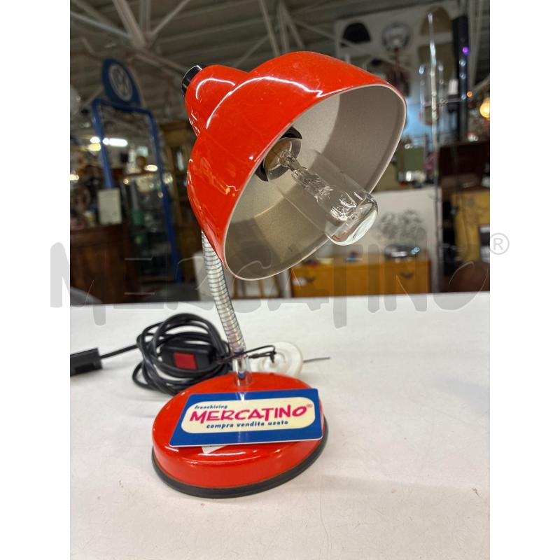 ABAT JOUR METALLO ROSSO VENETA LUMI ROSSO SMALTATO FLESSIBILE | Mercatino dell'Usato Teramo 3