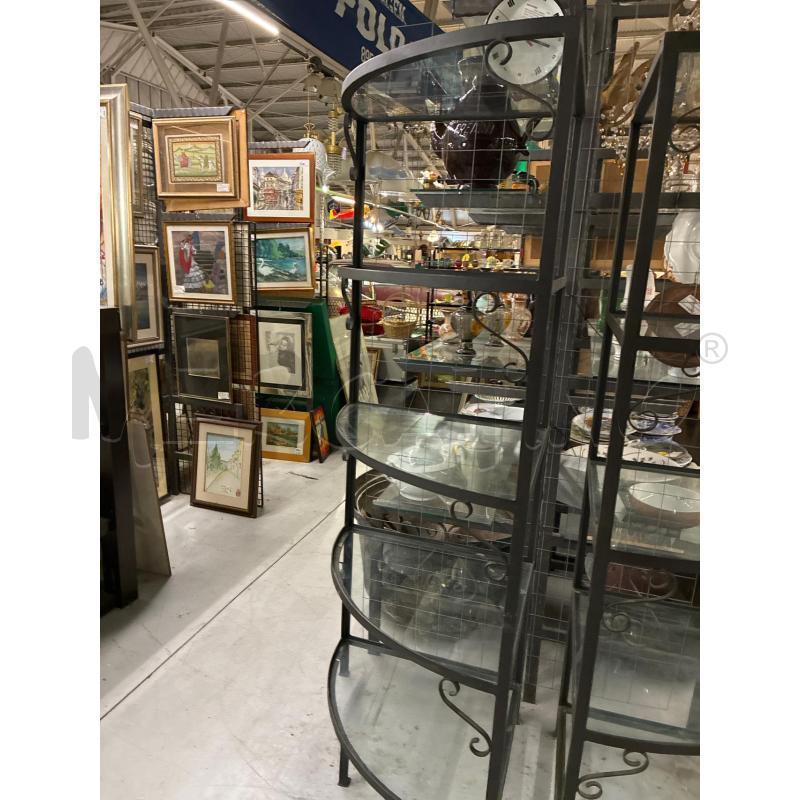 ANGOLIERA IN FERRO BATTUTO E VETRO 60X60H180CM | Mercatino dell'Usato Teramo 2