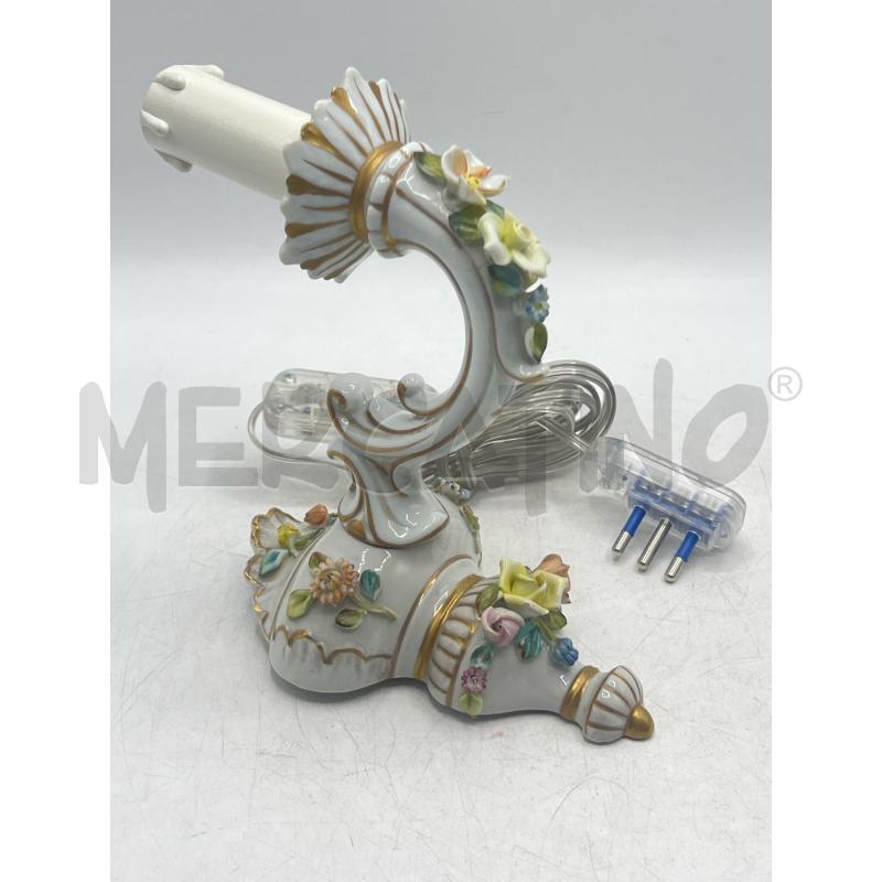 APPLIQUE CAPODIMONTE BIANCA FIORELLINI 1 LUCE | Mercatino dell'Usato Teramo 2
